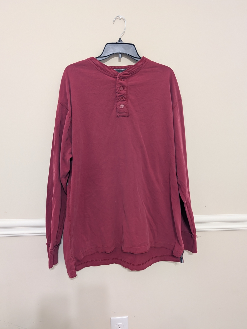 J. America Men's Long-Sleeve Henley in Burgundy XXL